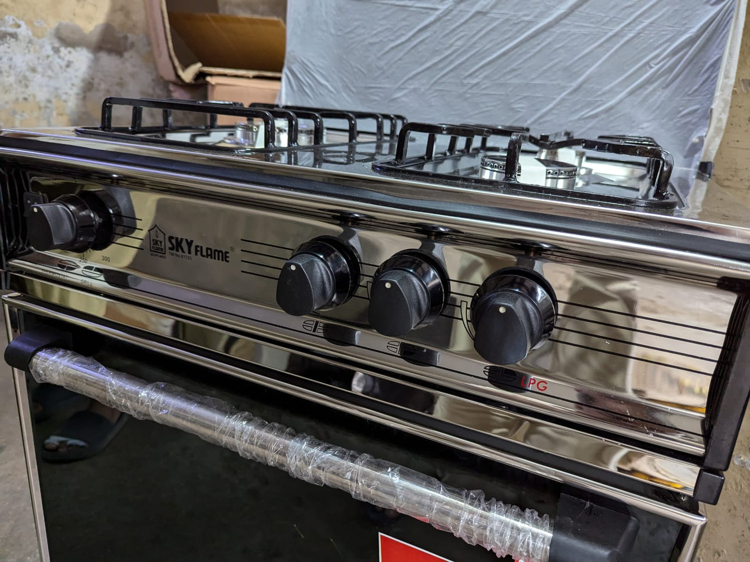 Skyflame 27 inch cooking range front steel black